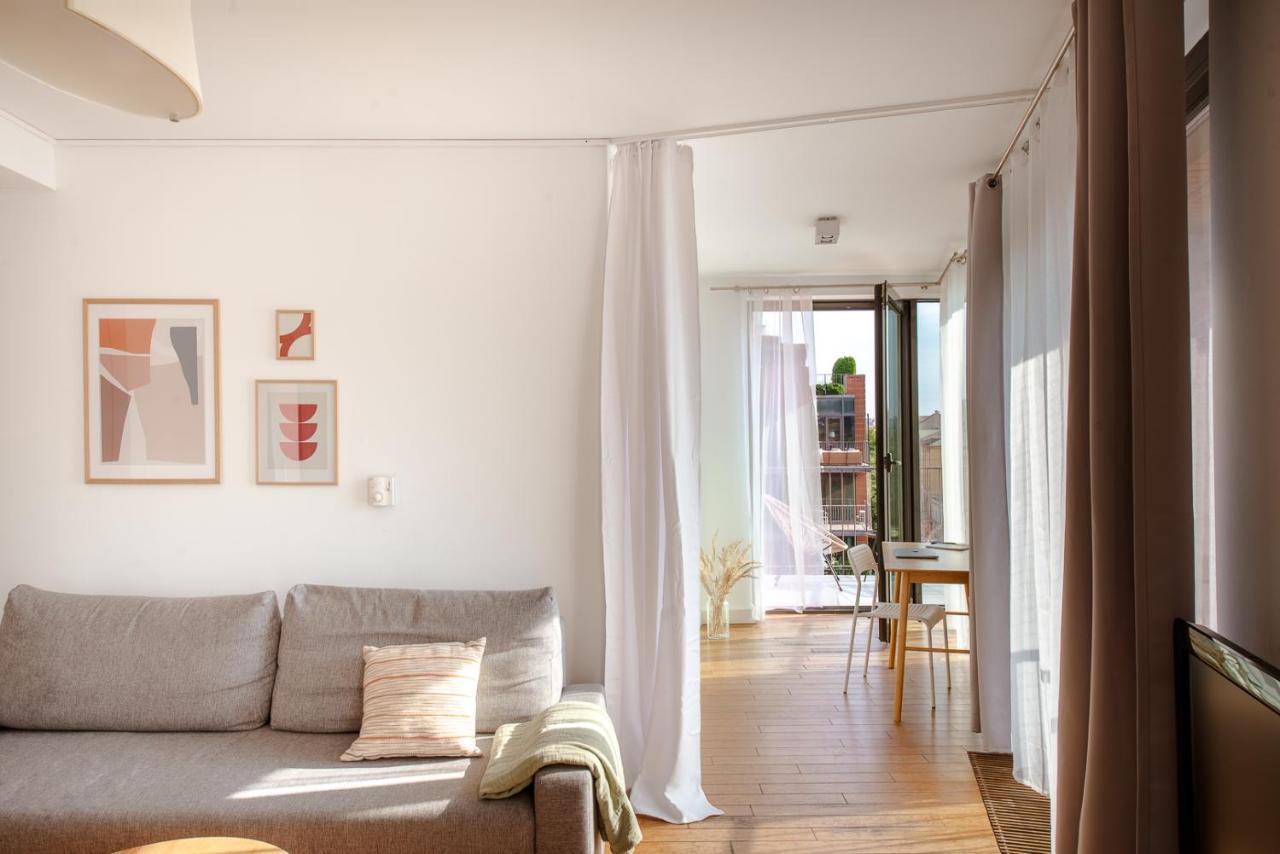 Spacious Apartment Close To Main Station / Galeria Krakowska Luaran gambar