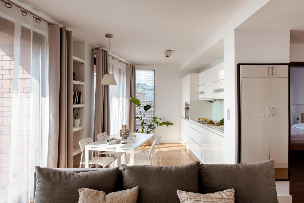Spacious Apartment Close To Main Station / Galeria Krakowska Luaran gambar